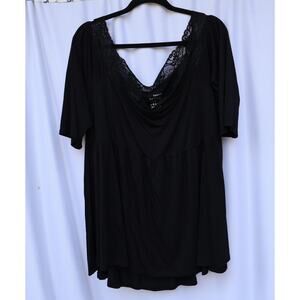 Torrid Size 3 Super Soft Knits Black Lacey Neckline 3/4 Sleeve Tunic Top
